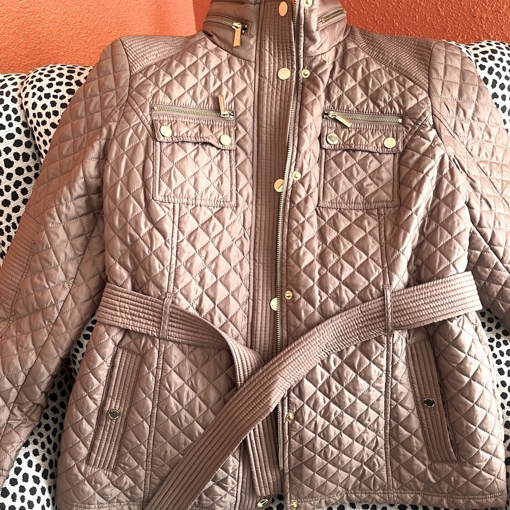 Elegant Quilted Tan Jacket with Belt